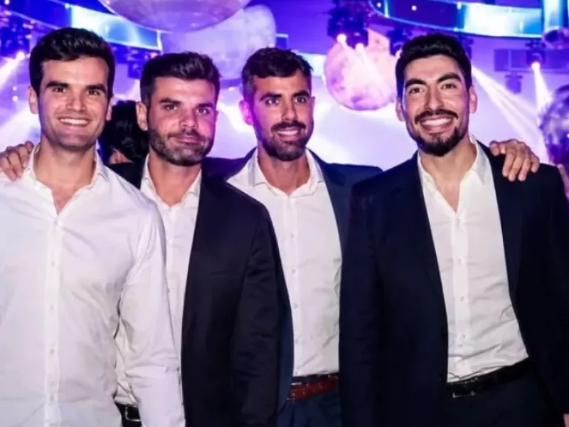 Despido con sospechas: el entorno de Facundo Moyano dice que su abogado le pidi&oacute; d&oacute;lares de m&aacute;s para una perito