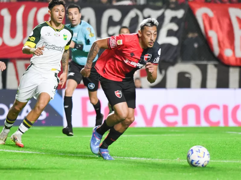 VIDEO | Newell’s avanza a octavos con un sólido 2-0 ante Defensa y Justicia