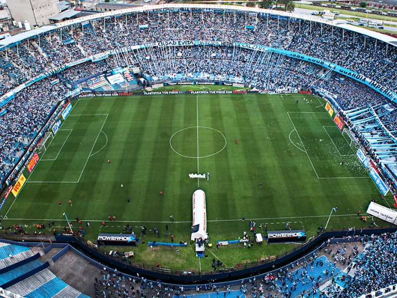 Racing pondrá una pantalla gigante en el Cilindro para la final de la Copa Sudamericana