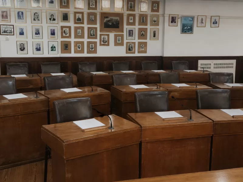 Las dudas crecen en Mar Chiquita mientras La Libertad Avanza impulsa limitar las filmaciones legislativas
