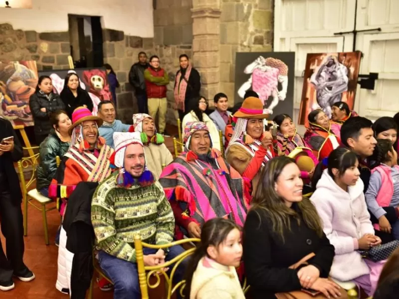 Perú: Danna Esperanza Pauccar Santos fue coronada Miss Pre Cusco provincial