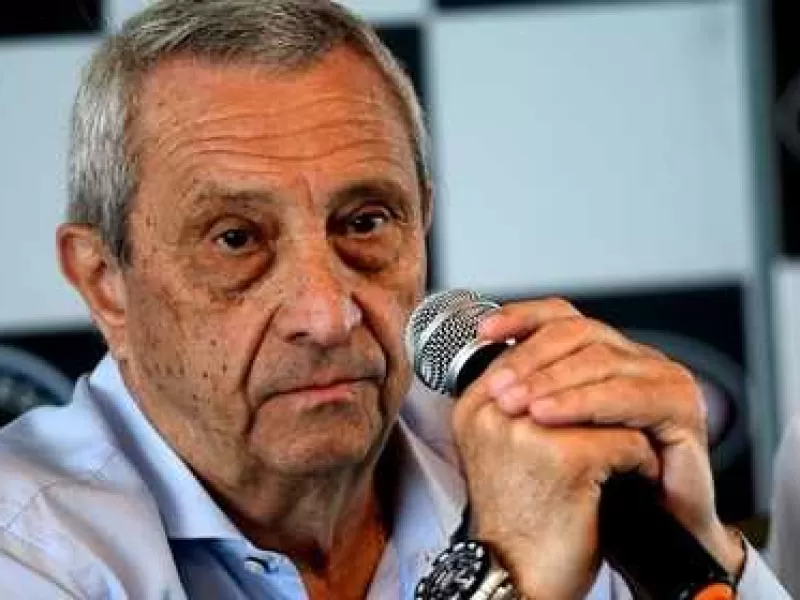 Crece la presión sobre Hugo Mazzacane por el vínculo con Neumáticos de Avanzada