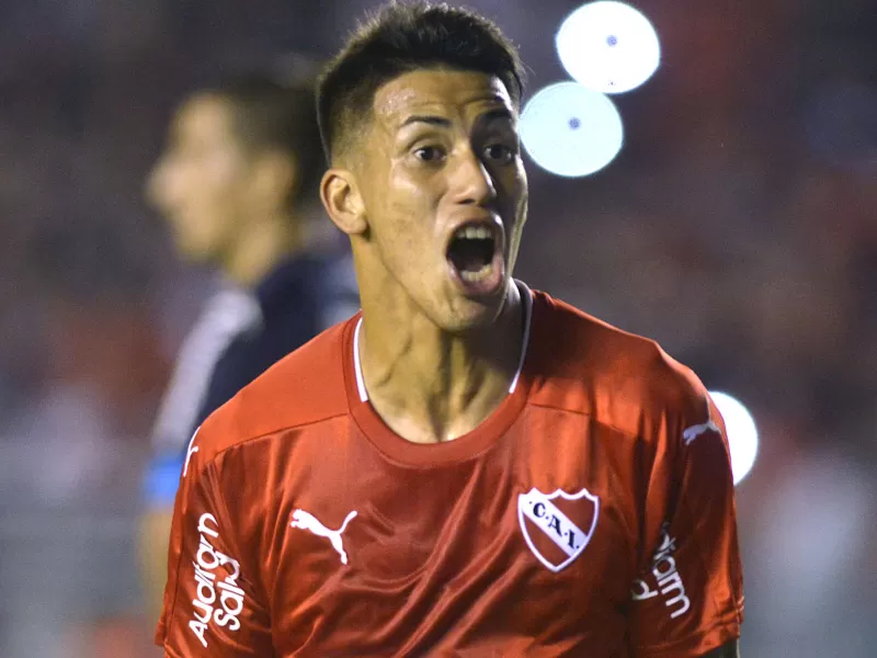 Independiente hizo oficial el regreso de Maxi Meza: "Ya estoy en casa"