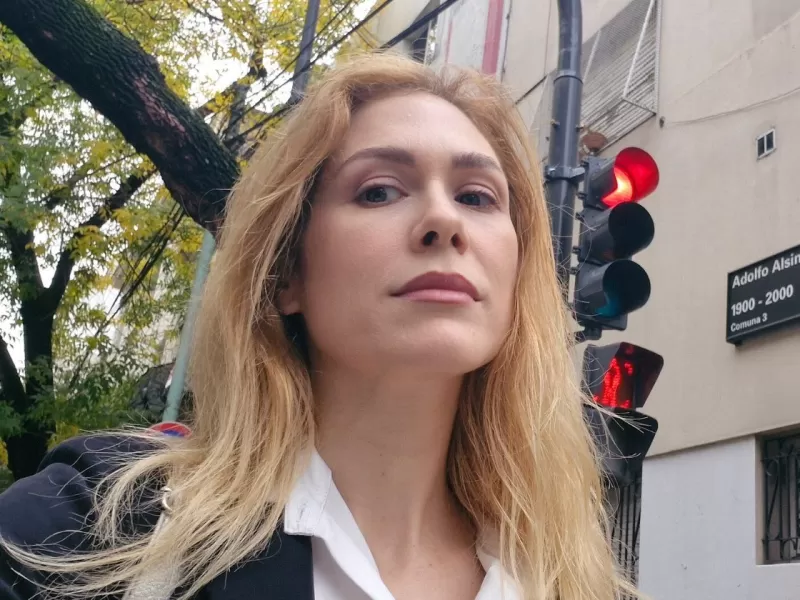 Los dichos sobre Ian Moche llevan a Lilia Lemoine a una audiencia que complica su frente judicial