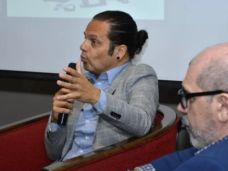 Ante la ca&iacute;da de nacimientos, Marcelo Peretta impulsa una ley para fortalecer familias y acompa&ntilde;ar la maternidad