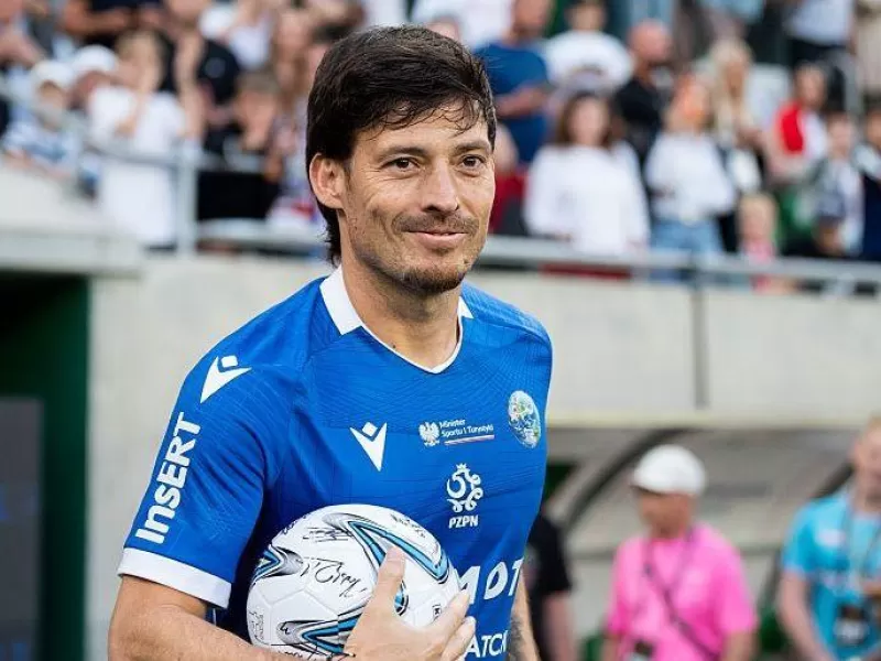 David Silva sorprendi&oacute; al mundo: vuelve a jugar al f&uacute;tbol a los 40 a&ntilde;os en un destino ex&oacute;tico