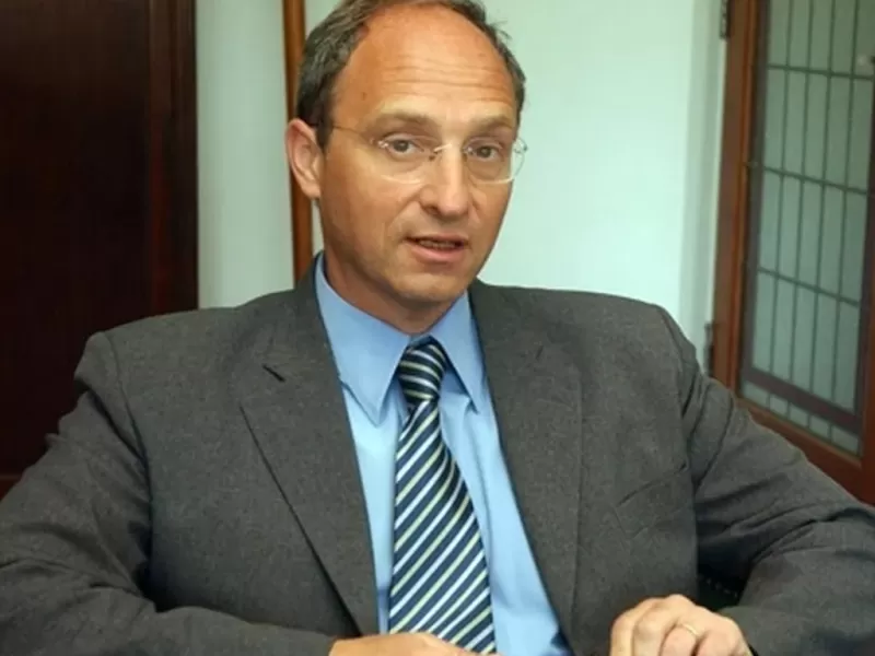 Mientras el puerto de Mar del Plata acumula denuncias t&oacute;xicas, empujan la llegada de Daniel Adler al expediente federal
