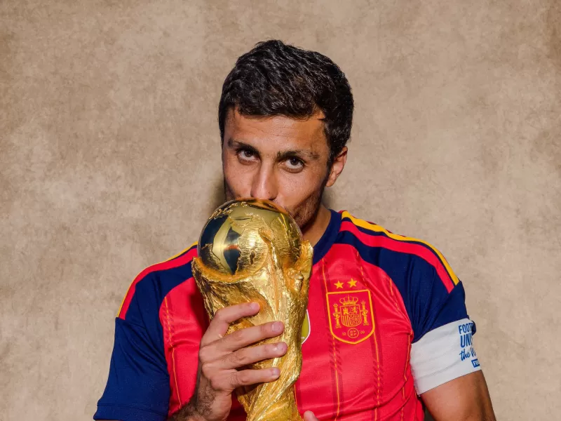 Barcelona aceler&oacute; por Rodri: present&oacute; su primera oferta al Manchester City