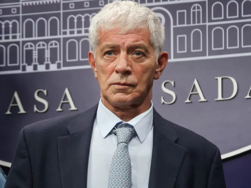 Una denuncia reclama investigar a Mariano C&uacute;neo Libarona y a su hermano Rafael por supuestas maniobras financieras irregulares