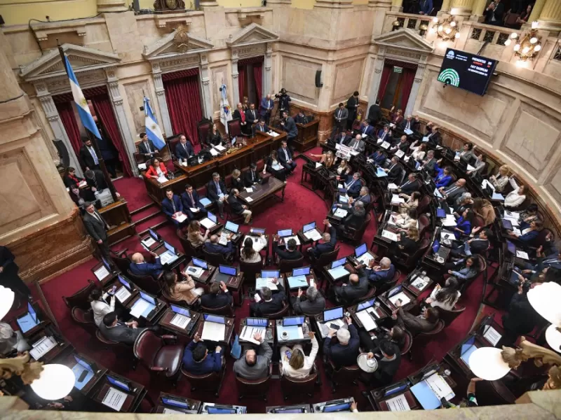 Ignacio Zavaleta pidi&oacute; al Senado impedir una reforma que, seg&uacute;n advirti&oacute;, facilitar&iacute;a la extranjerizaci&oacute;n de tierras