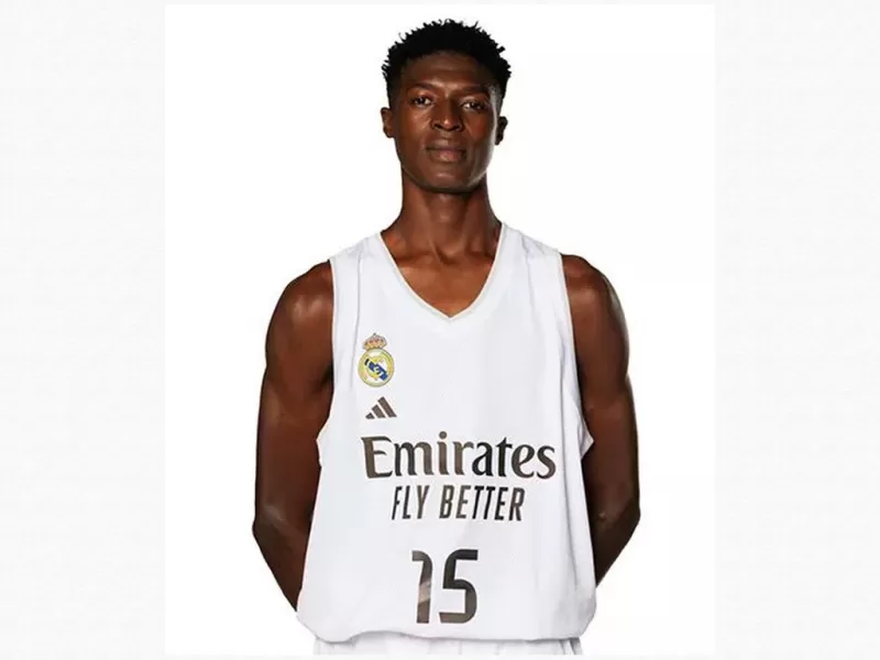 Real Madrid ficha a un 'gigante' de 11 años: La polémica por la edad de Moussa Balla Traoré