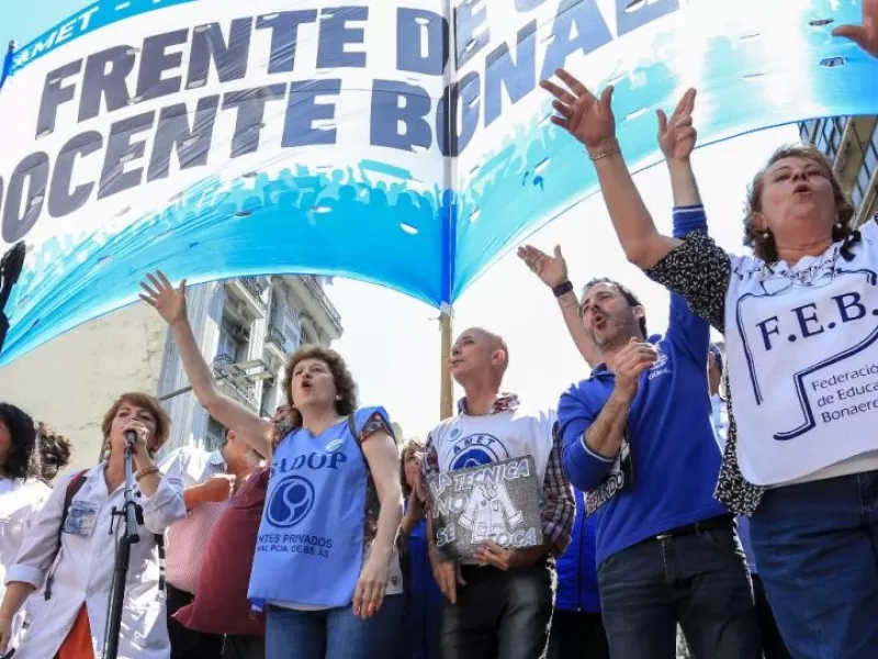 Entre peleas y desautorizaci&oacute;n, Docentes bonaerenses describen un escenario cada vez m&aacute;s dif&iacute;cil de sostener