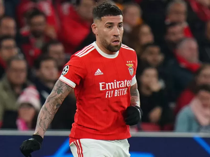 Vélez tienta a Nicolás Otamendi para repatriarlo tras el final de su contrato con Benfica