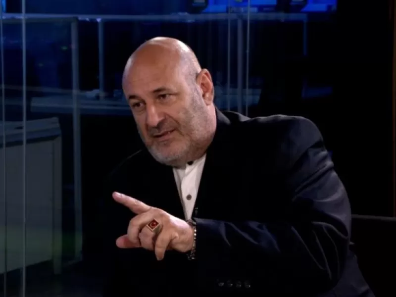 En su entrevista, Santiago Cúneo acusó al kirchnerismo de armar listas para frenar el voto libertario