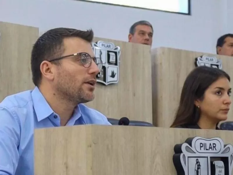 Con Pilar en alerta, denuncian que la Ruta 8 est&aacute; sin mantenimiento desde 2023 pese al aumento del peaje