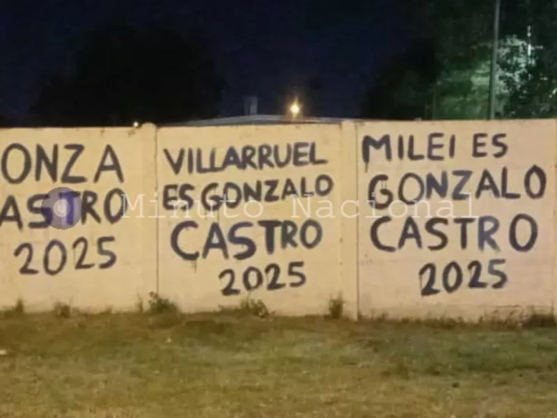 Dirigentes santafesinos salieron con pintadas para posicionarse para el 2025 y detrás de la figura de Villarruel