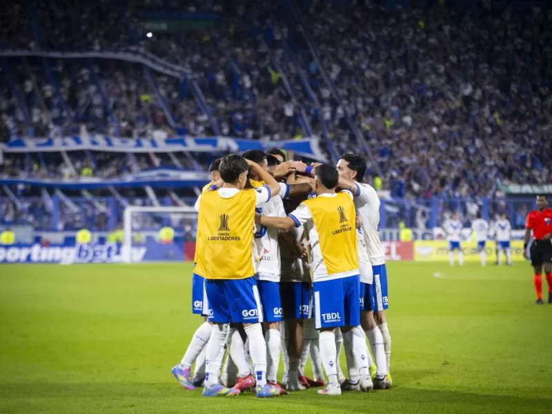 VIDEO | Vélez golea 3-0 a San Antonio y asegura los octavos de la Libertadores