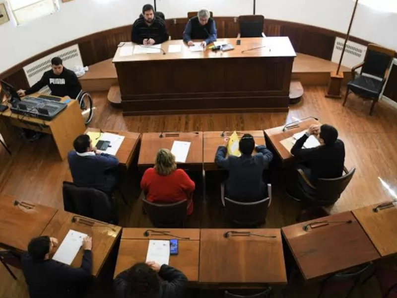 El Concejo de Mar Chiquita bajo presi&oacute;n: Heltner denunci&oacute; demoras que complican el debate presupuestario