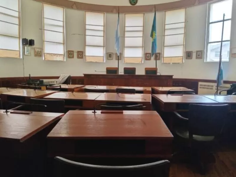 Denuncian que en Mar Chiquita ocultaron el debate por fondos p&uacute;blicos y ahora avanzan causas judiciales
