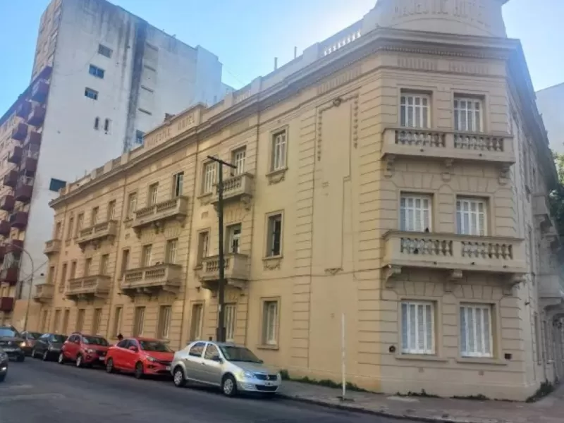Entre protestas y denuncias, Mar del Plata enfrenta una crisis educativa sin precedentes en el Polivalente