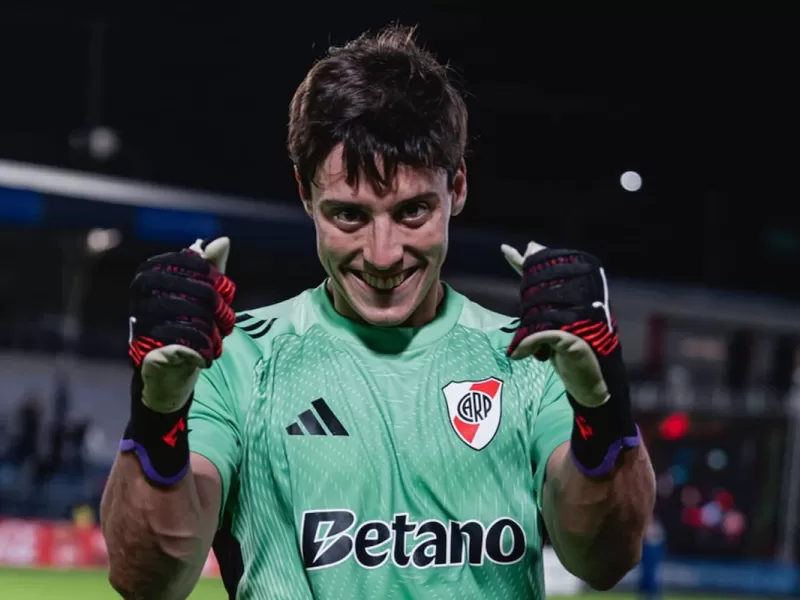 River se prepara ante una posible salida de Beltr&aacute;n: los dos arqueros que tiene en carpeta