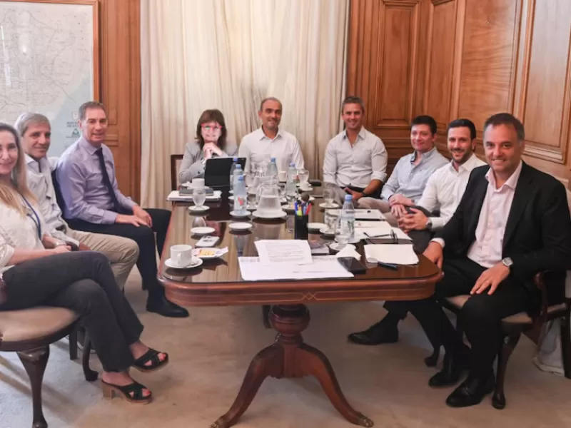 El Gobierno retira el art&iacute;culo sobre licencias m&eacute;dicas para destrabar la reforma laboral