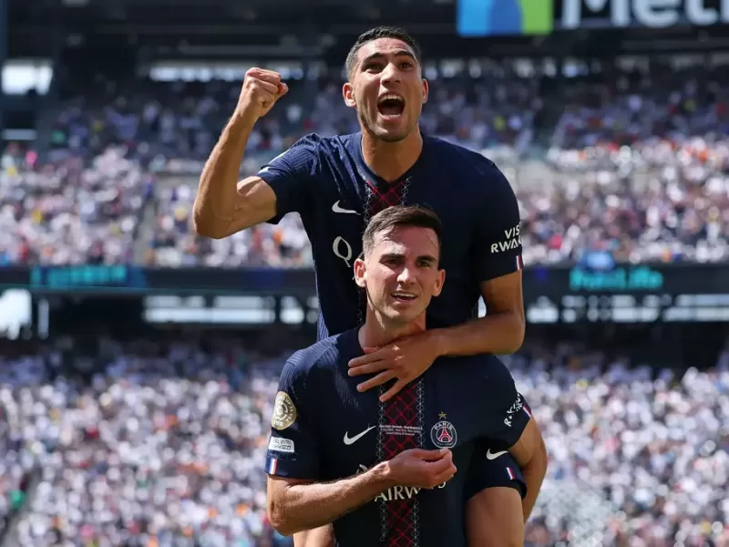 VIDEO | PSG aplasta a Real Madrid en un partido estelar y avanza con autoridad