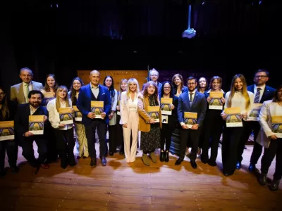 El Colegio de la Abogac&iacute;a reconoci&oacute; en La Plata el trabajo institucional de 825 profesionales