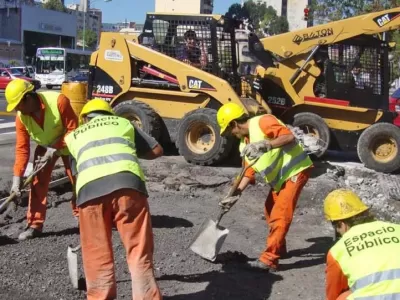Zavaleta impulsa fuertes sanciones a funcionarios que utilicen anuncios de infraestructura en plena campa&ntilde;a