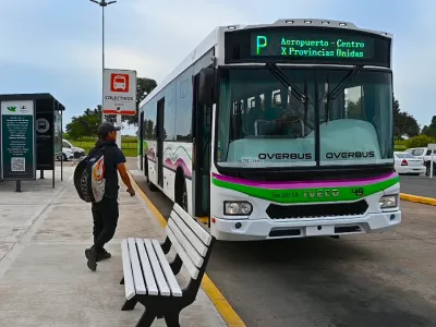 La licitaci&oacute;n del transporte en Entre Rios reaviva un conflicto laboral en la capital provincial