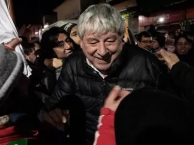 R&iacute;o Negro: Cort&eacute;s lanz&oacute; su lista en Bariloche junto a Weretilneck y present&oacute; sus propuestas para la Carta Org&aacute;nica