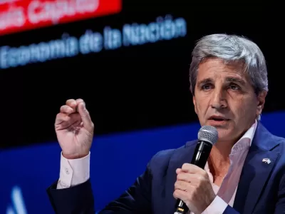 Argentina lanza un nuevo bono en dólares al 2029 y busca marcar el rumbo de su financiamiento