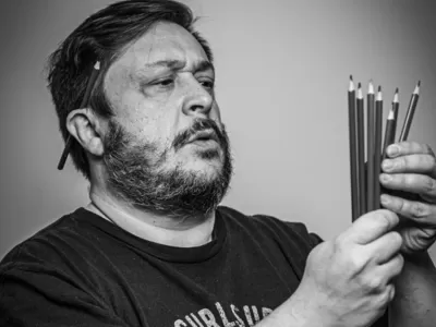 "Si pon&eacute;s 100 te llev&aacute;s 500": la promesa de Orsai que termin&oacute; con una denuncia penal contra Hern&aacute;n Casciari